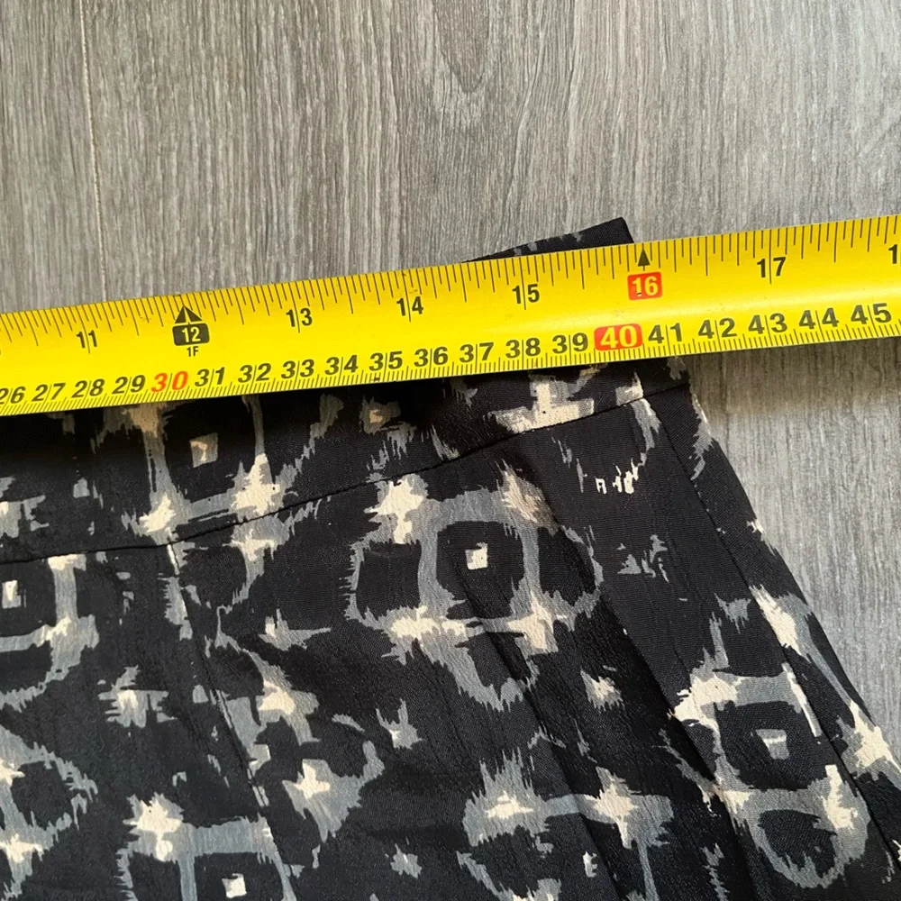 TOAST Black Patterned A-Line Below Knee Skirt UK 12 - Picture 8 of 8